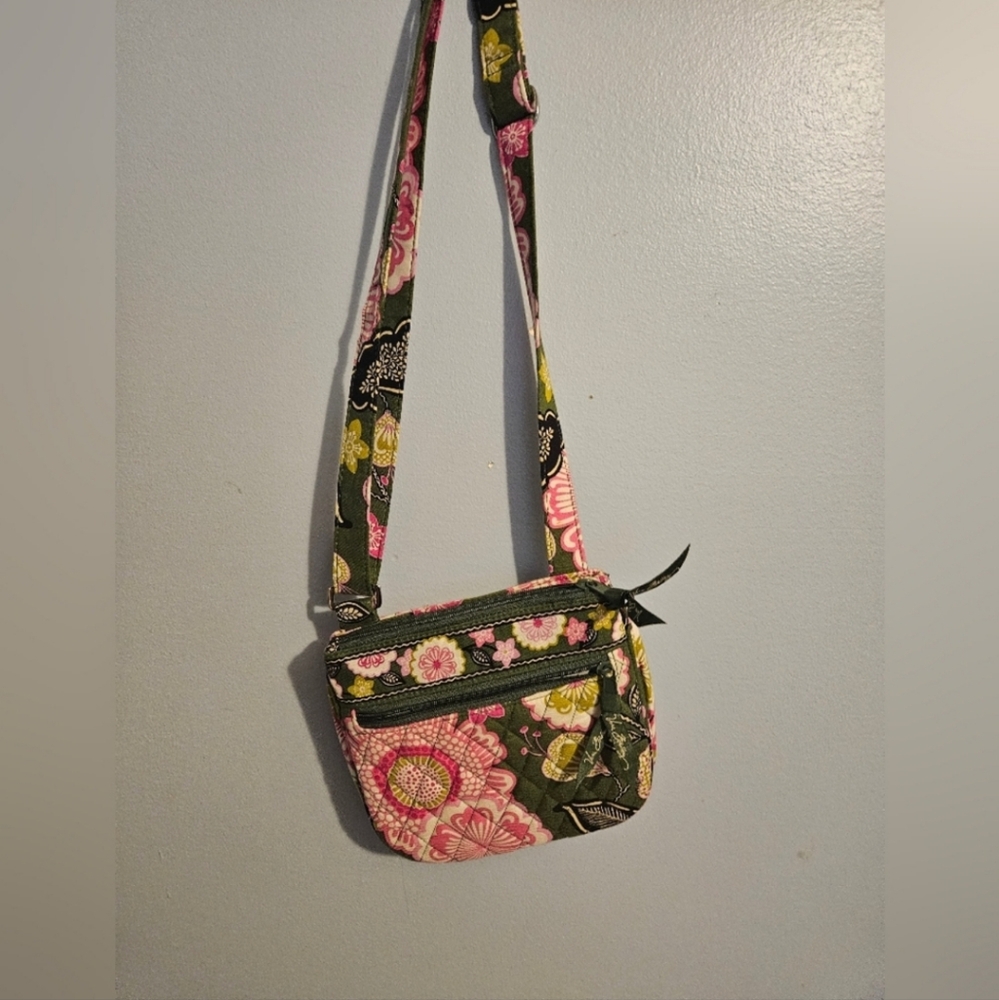 Vera Bradley crossbody EUC